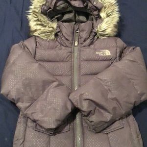 Girls used very warm *north face 550*